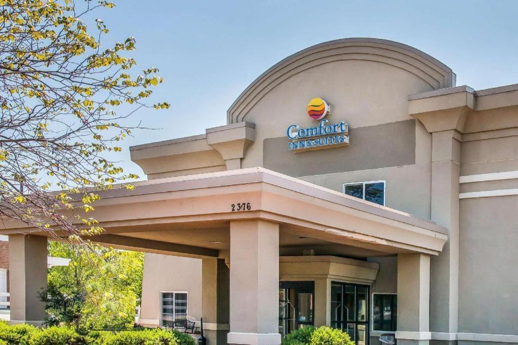 Quality Inn & Suites Ann Arbor Hwy 23 Kültér fotó